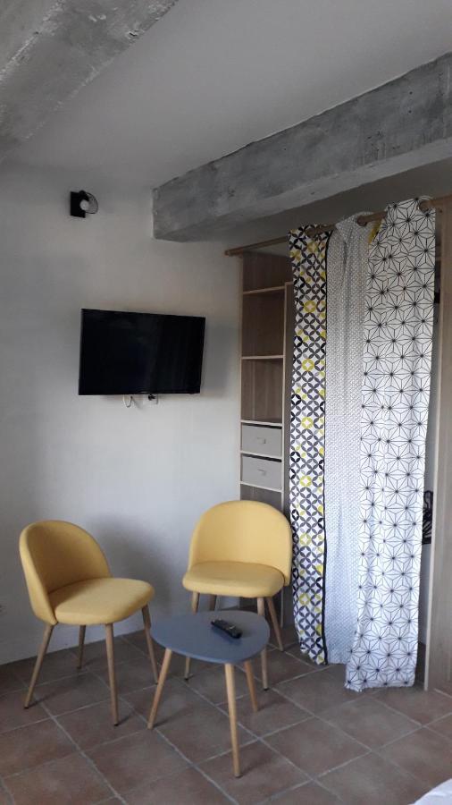 Les Vingalieres Bed and Breakfast Salernes Buitenkant foto