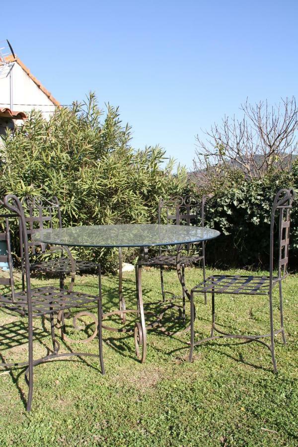 Les Vingalieres Bed and Breakfast Salernes Buitenkant foto